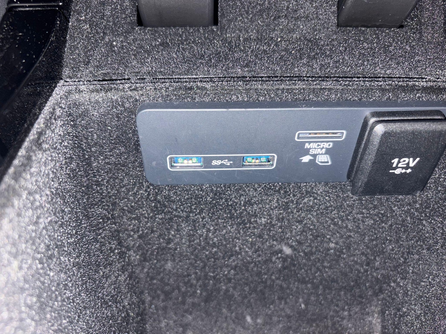 Used Land Rover Range Rover Velar 2018 for sale - 76898930: Photo 17