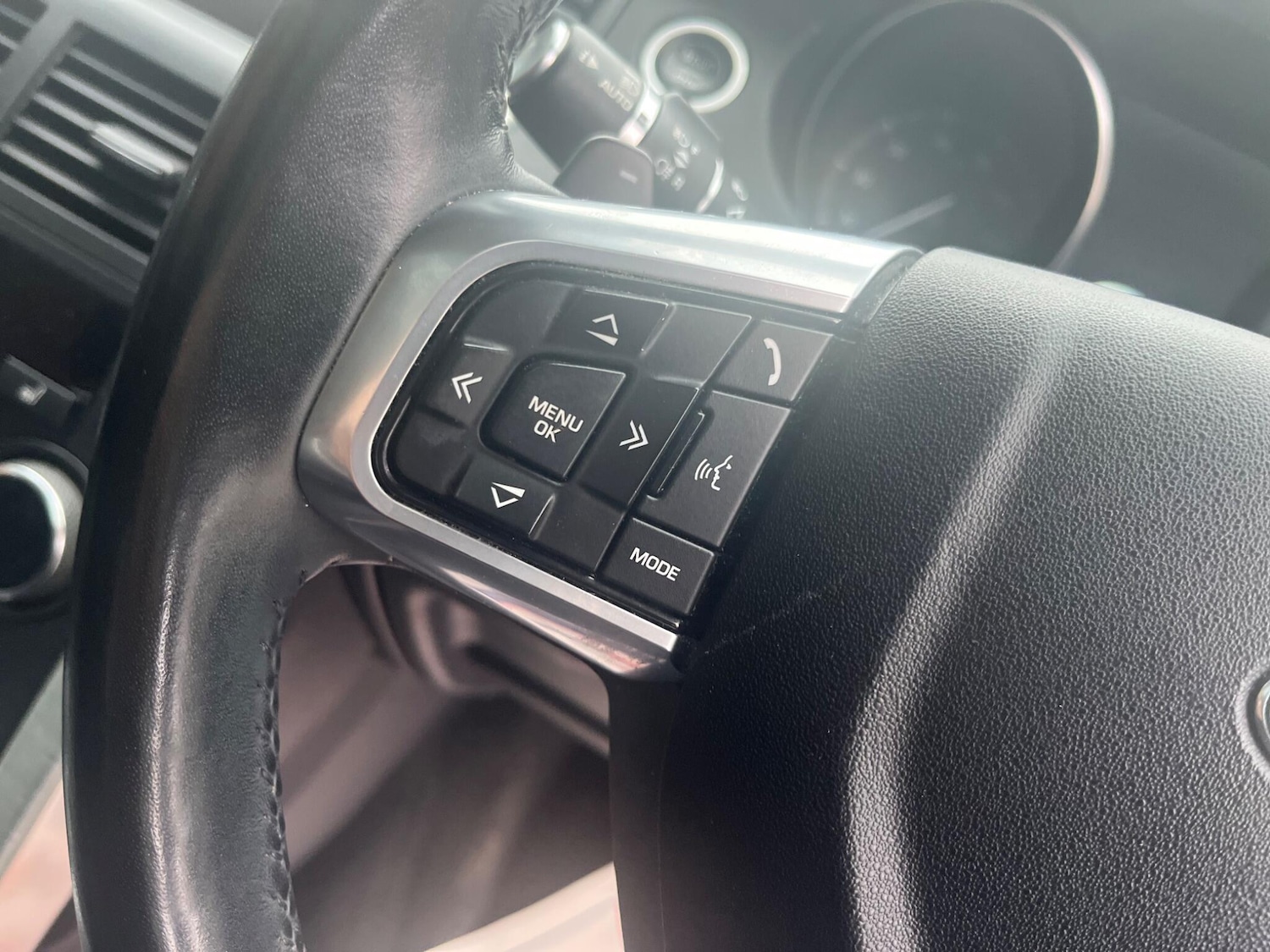 Used Land Rover Discovery Sport 2018 for sale - 76083811: Photo 31