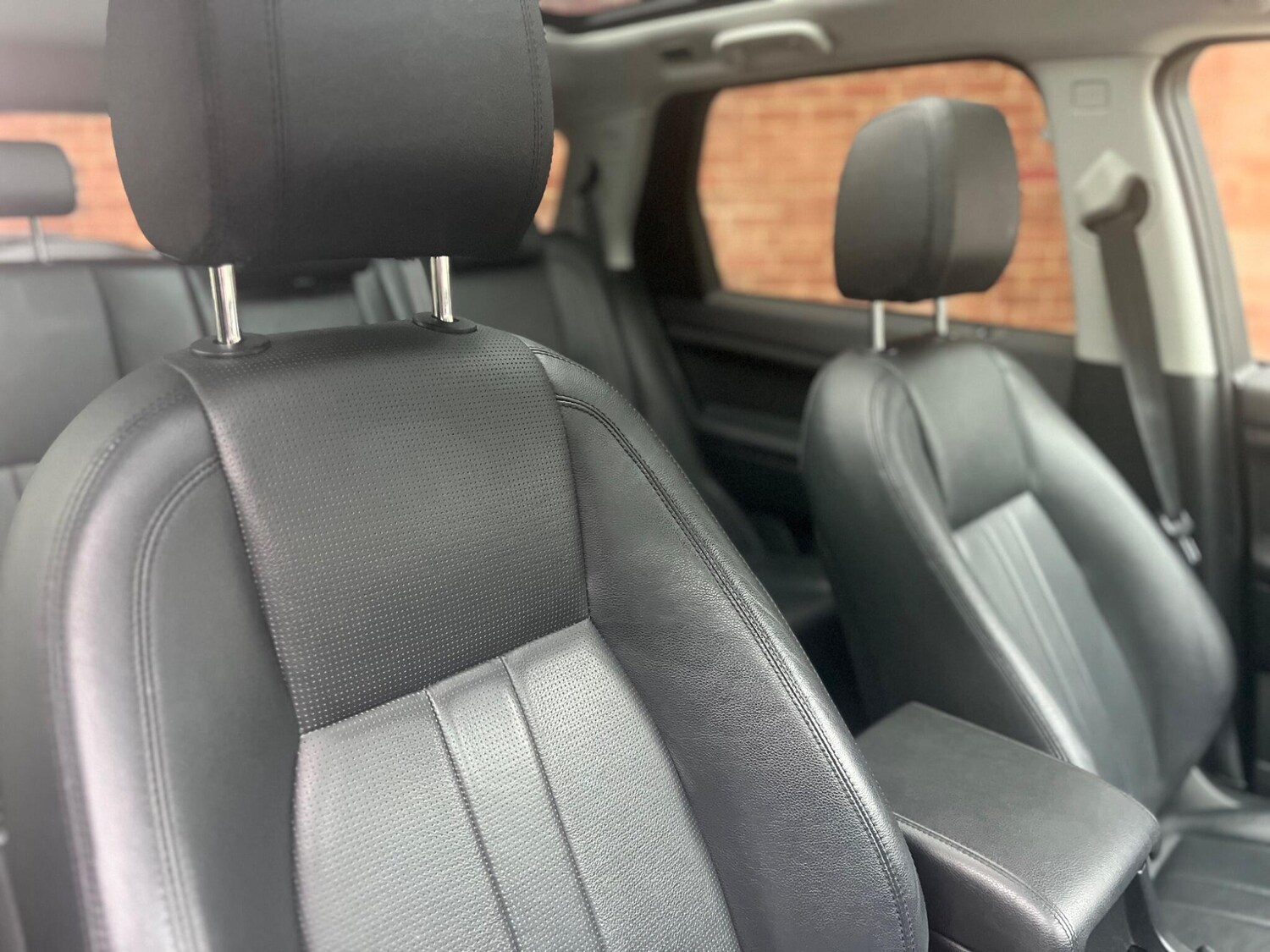 Used Land Rover Discovery Sport 2018 for sale - 76083811: Photo 41