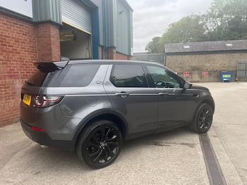 Used Land Rover Discovery Sport 2018 for sale - 76083811: Photo 4