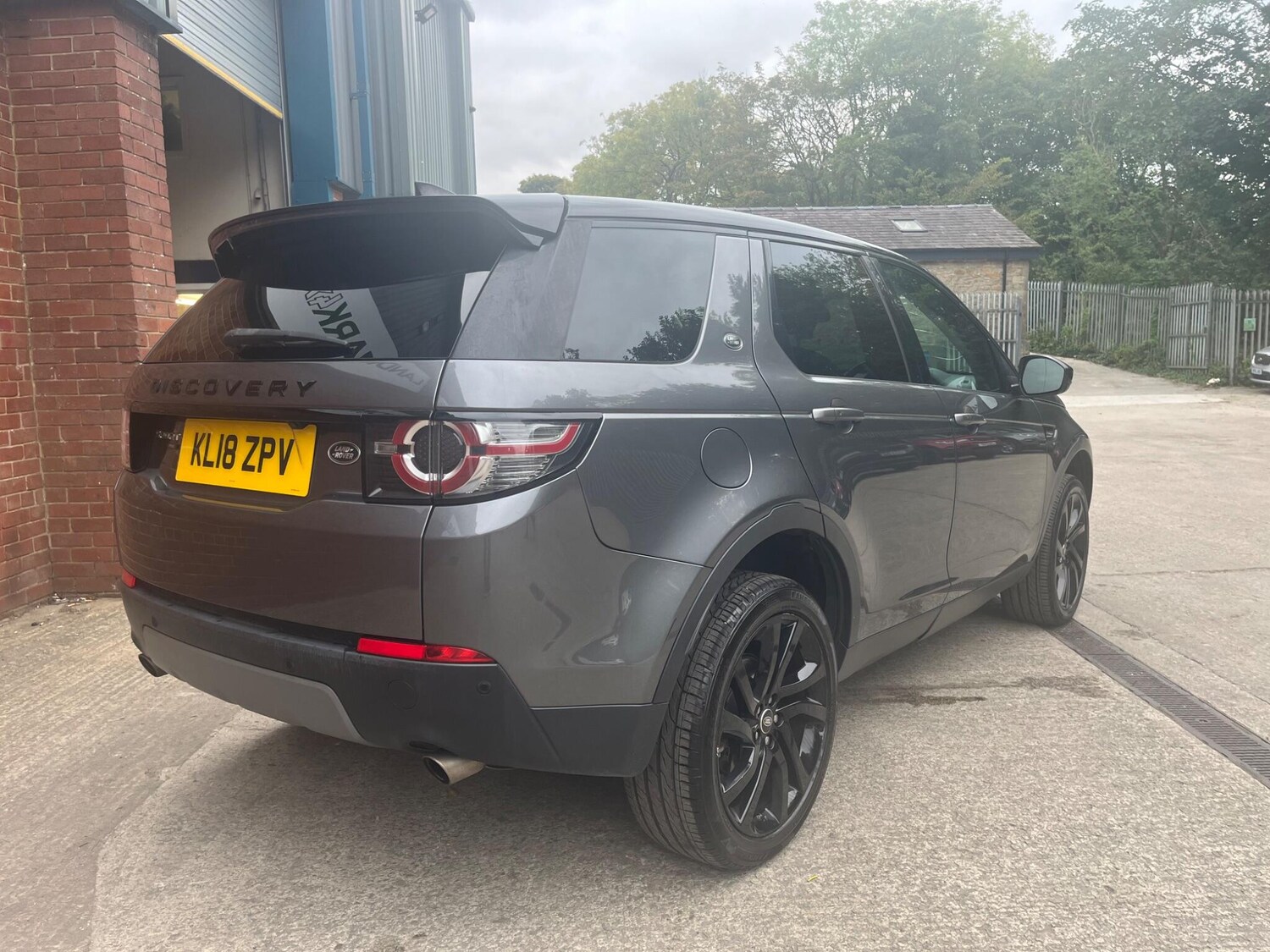 Used Land Rover Discovery Sport 2018 for sale - 76083811: Photo 5