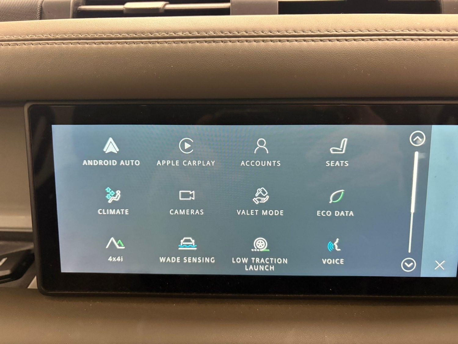 Used Land Rover Defender 110 for sale - 77190402: Photo 40