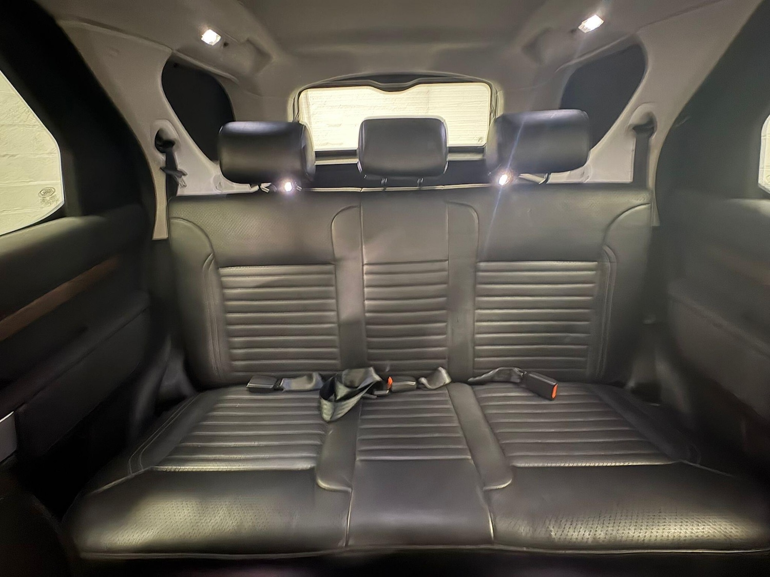 Used Land Rover Discovery 2018 for sale - 76561859: Photo 38