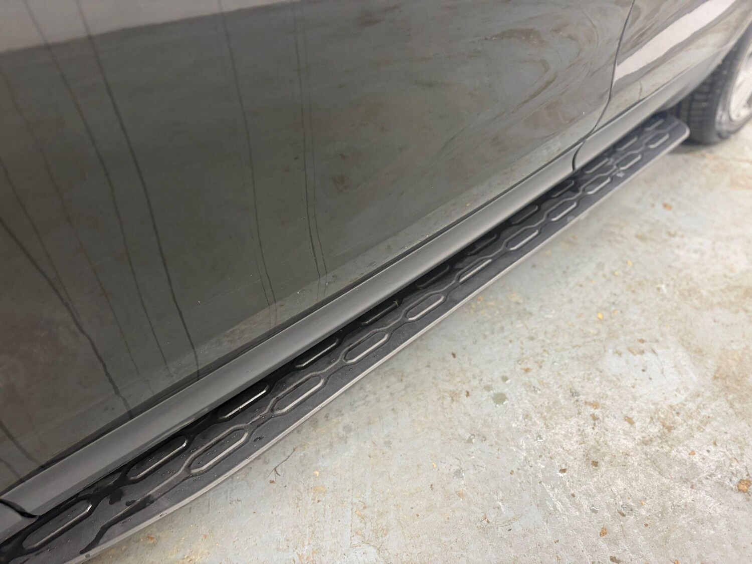 Used Land Rover Discovery 2018 for sale - 76561859: Photo 45