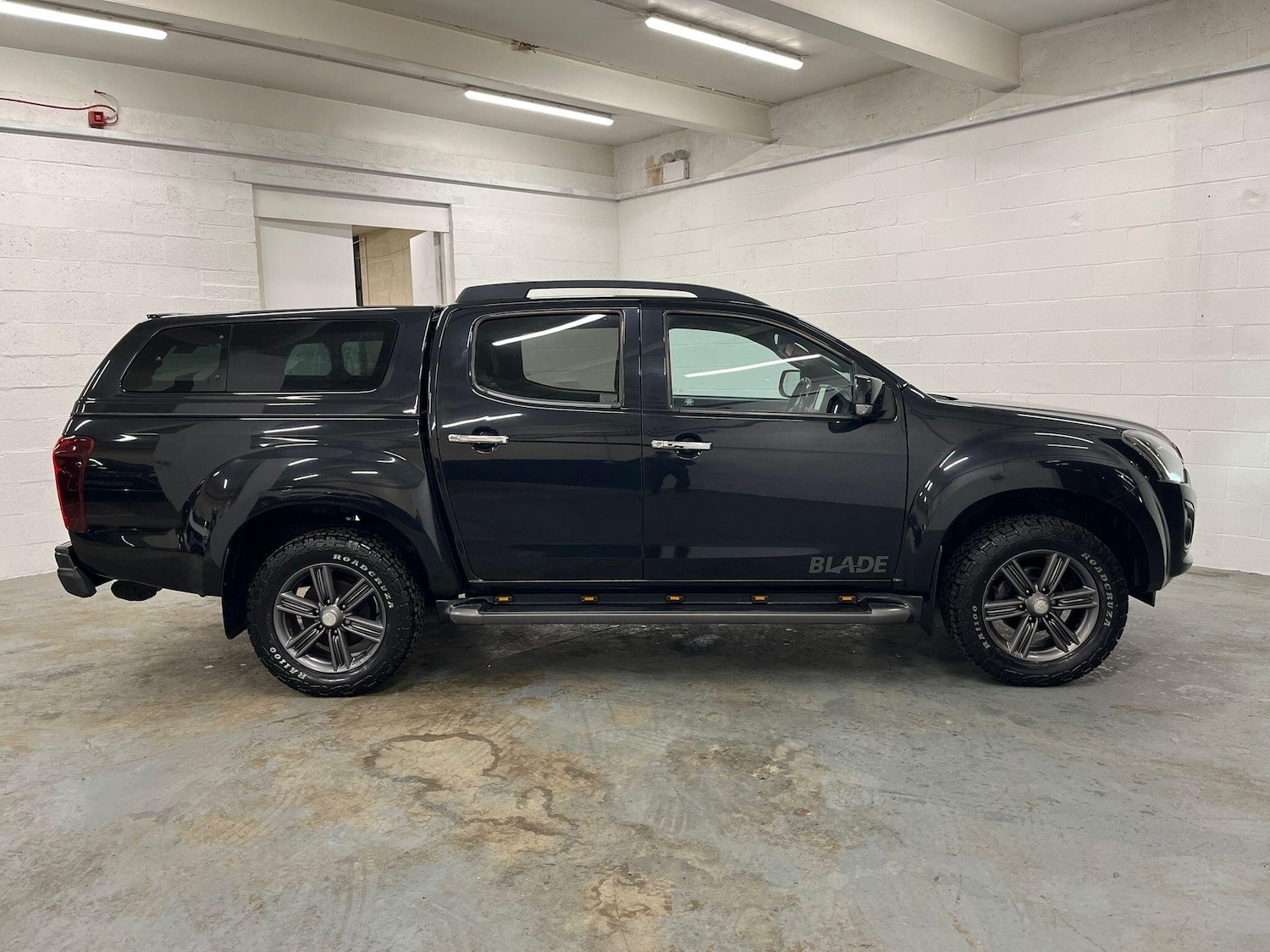 Used Isuzu D-Max 2017 for sale - 77793532: Photo 10