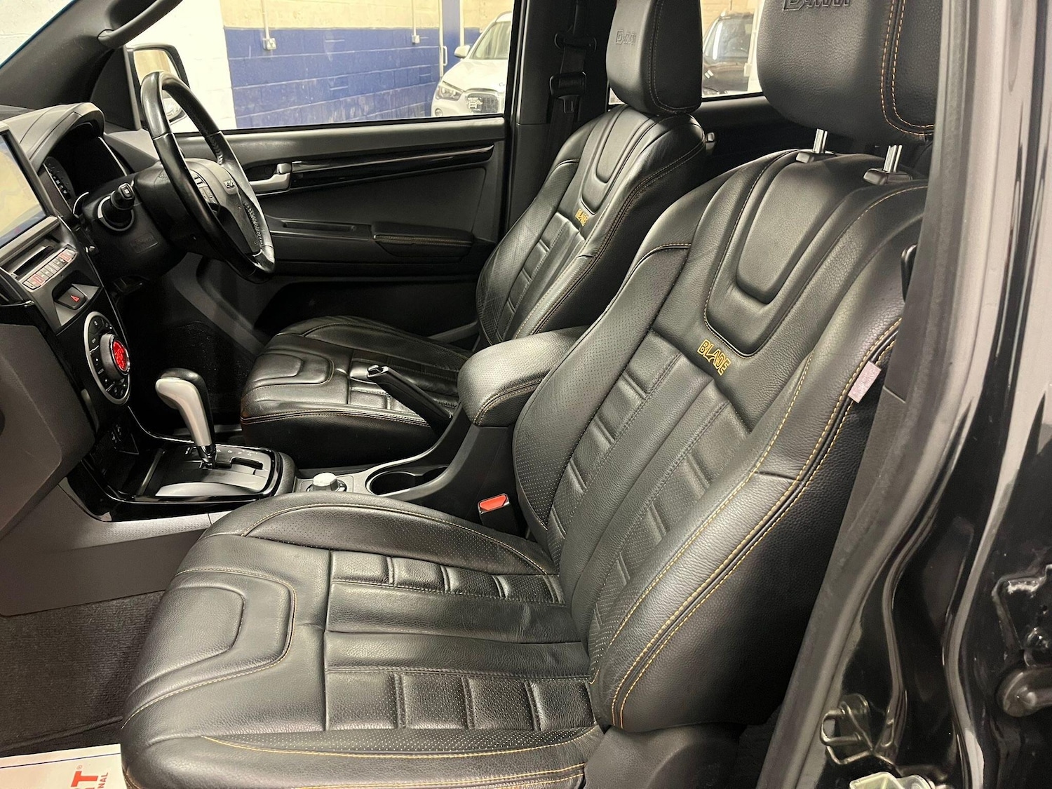 Used Isuzu D-Max 2017 for sale - 77793532: Photo 25