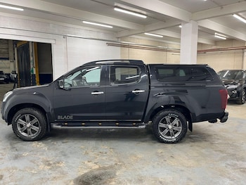 Used Isuzu D-Max 2017 for sale - 77793532: Photo