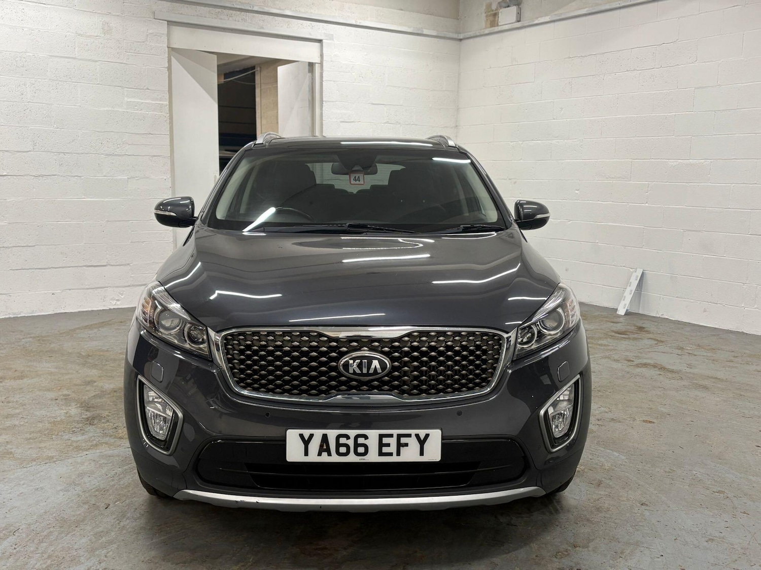 Used Kia Sorento 2016 for sale - 76832257: Photo 2