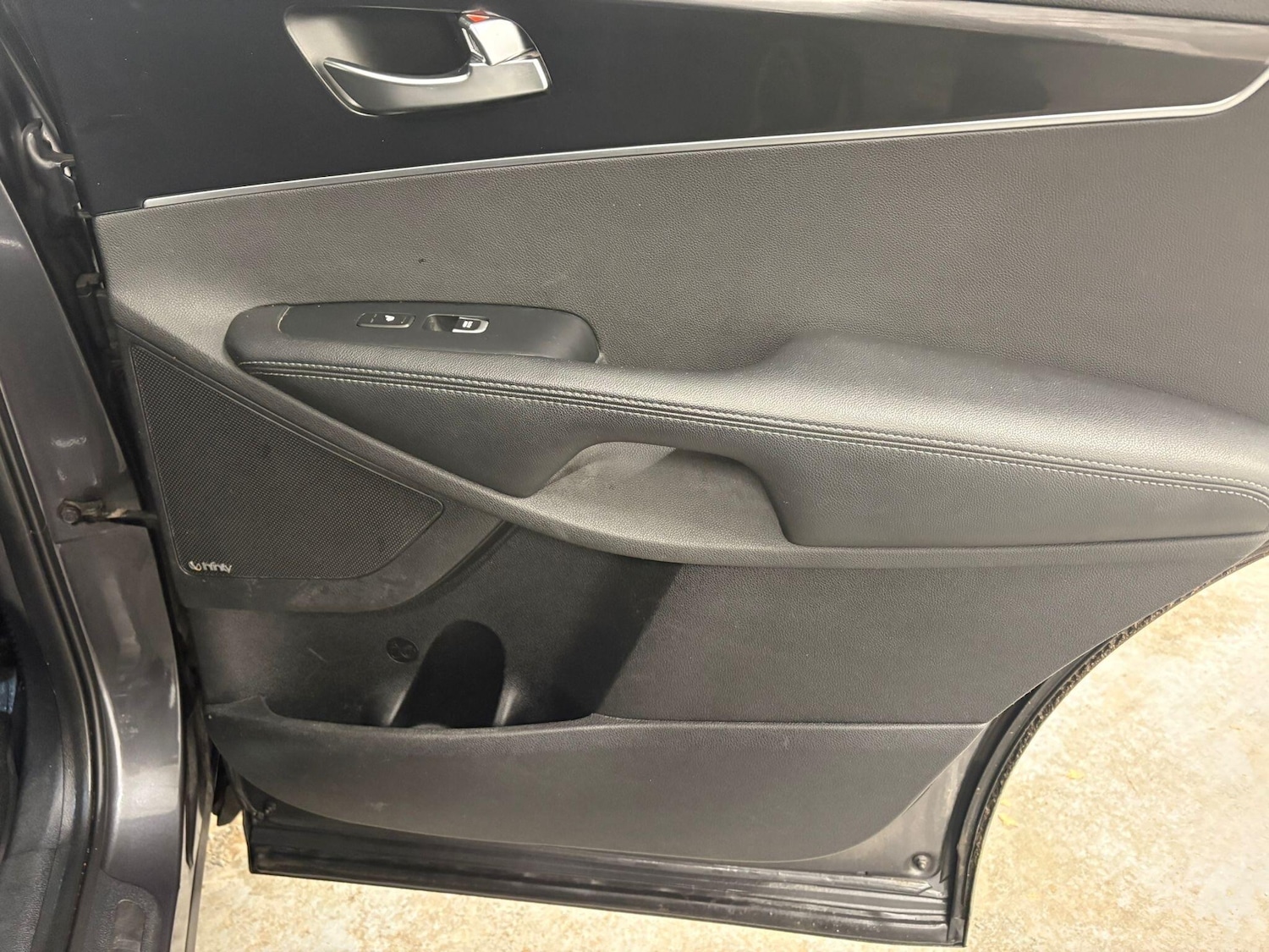 Used Kia Sorento 2016 for sale - 76832257: Photo 31