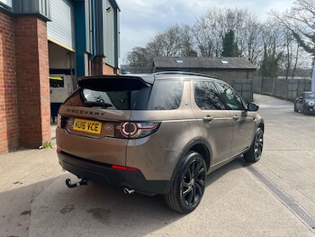Used Land Rover Discovery Sport 2016 for sale - 75940580: Photo