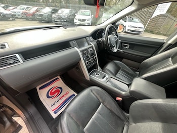 Used Land Rover Discovery Sport 2016 for sale - 75940580: Photo