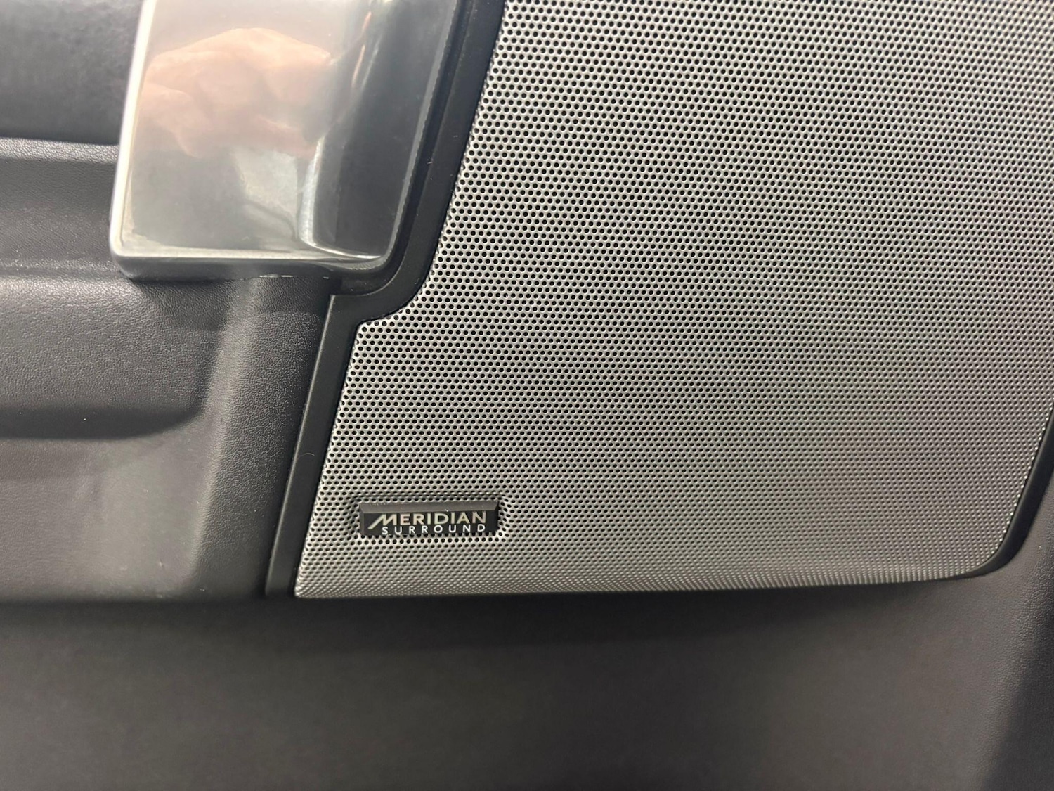 Used Land Rover Discovery 2016 for sale - 77202835: Photo 13