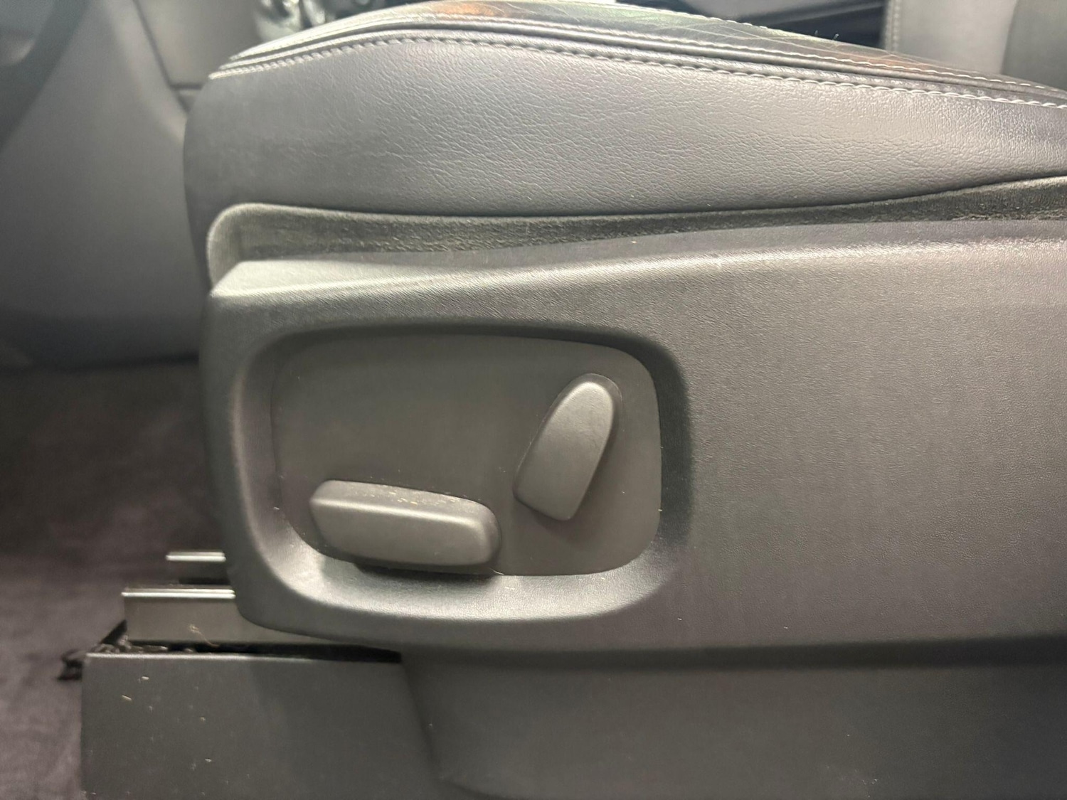 Used Land Rover Discovery 2016 for sale - 77202835: Photo 14