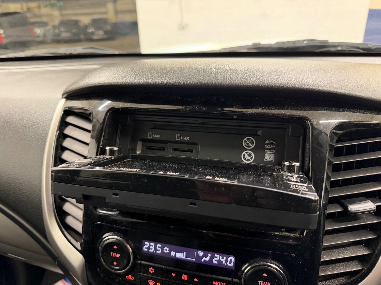 Used Mitsubishi L200 2017 for sale - 77015234: Photo 26