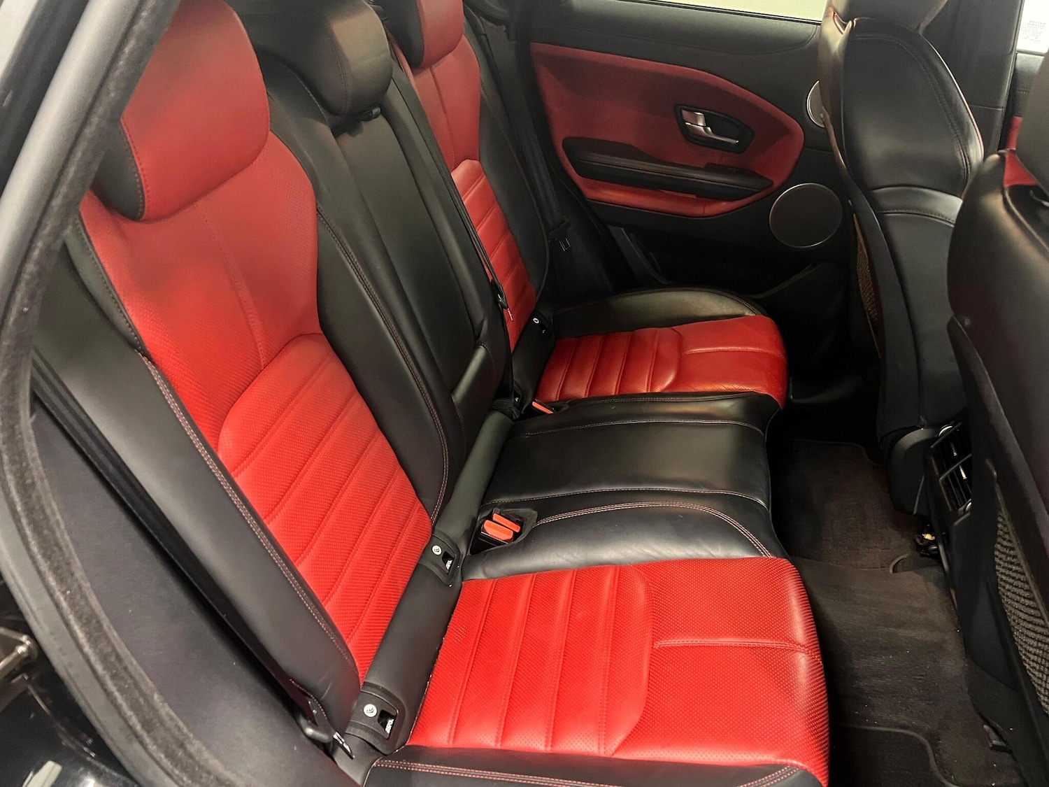 Used Land Rover Range Rover Evoque 2017 for sale - 76832657: Photo 11