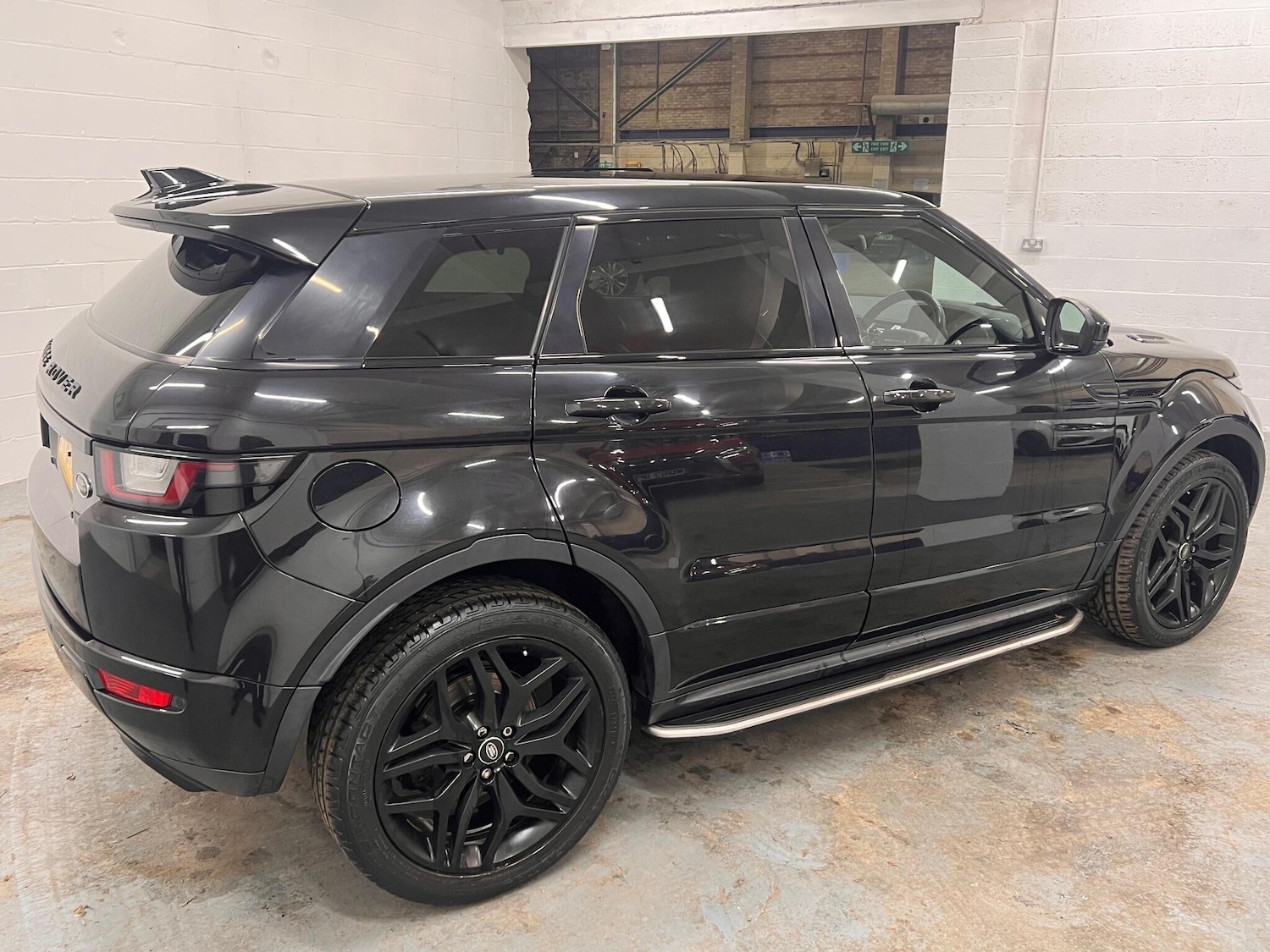 Used Land Rover Range Rover Evoque 2017 for sale - 76832657: Photo 8