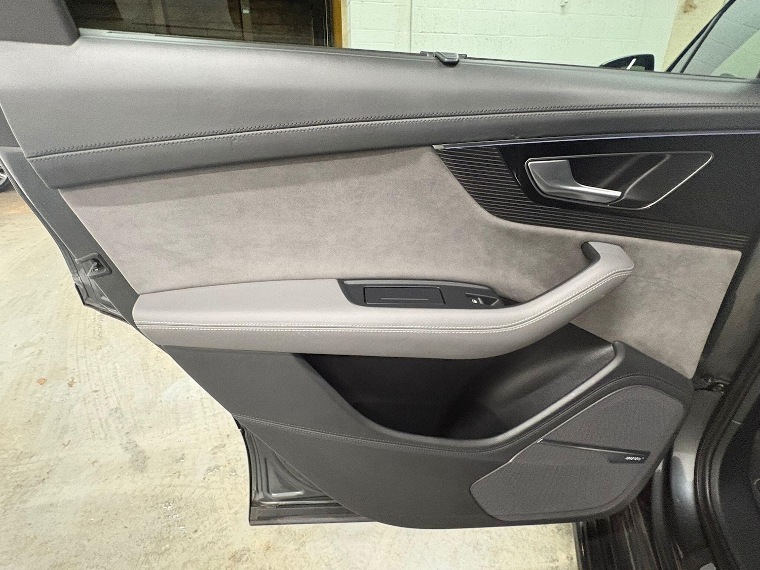 Used Lexus ES 2023 for sale - 77794041: Photo 31