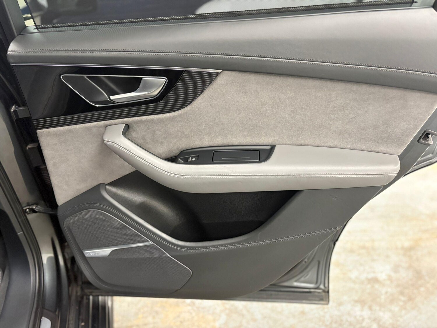 Used Lexus ES 2023 for sale - 77794041: Photo 32