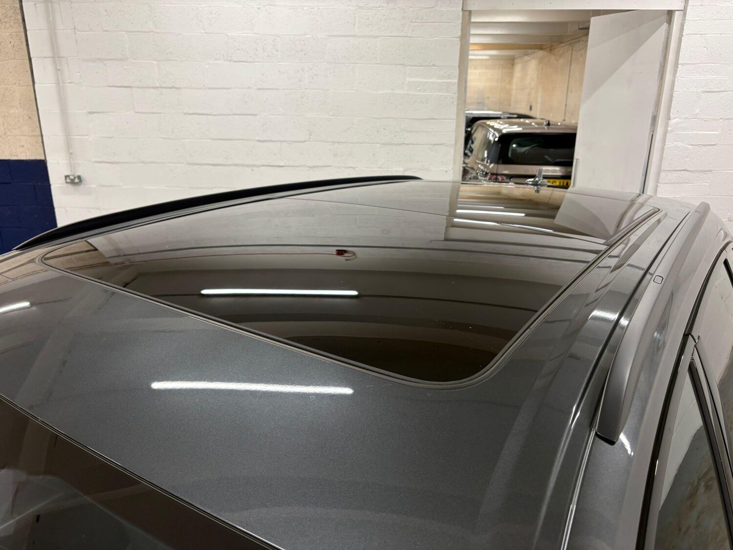 Used Lexus ES 2023 for sale - 77794041: Photo 45