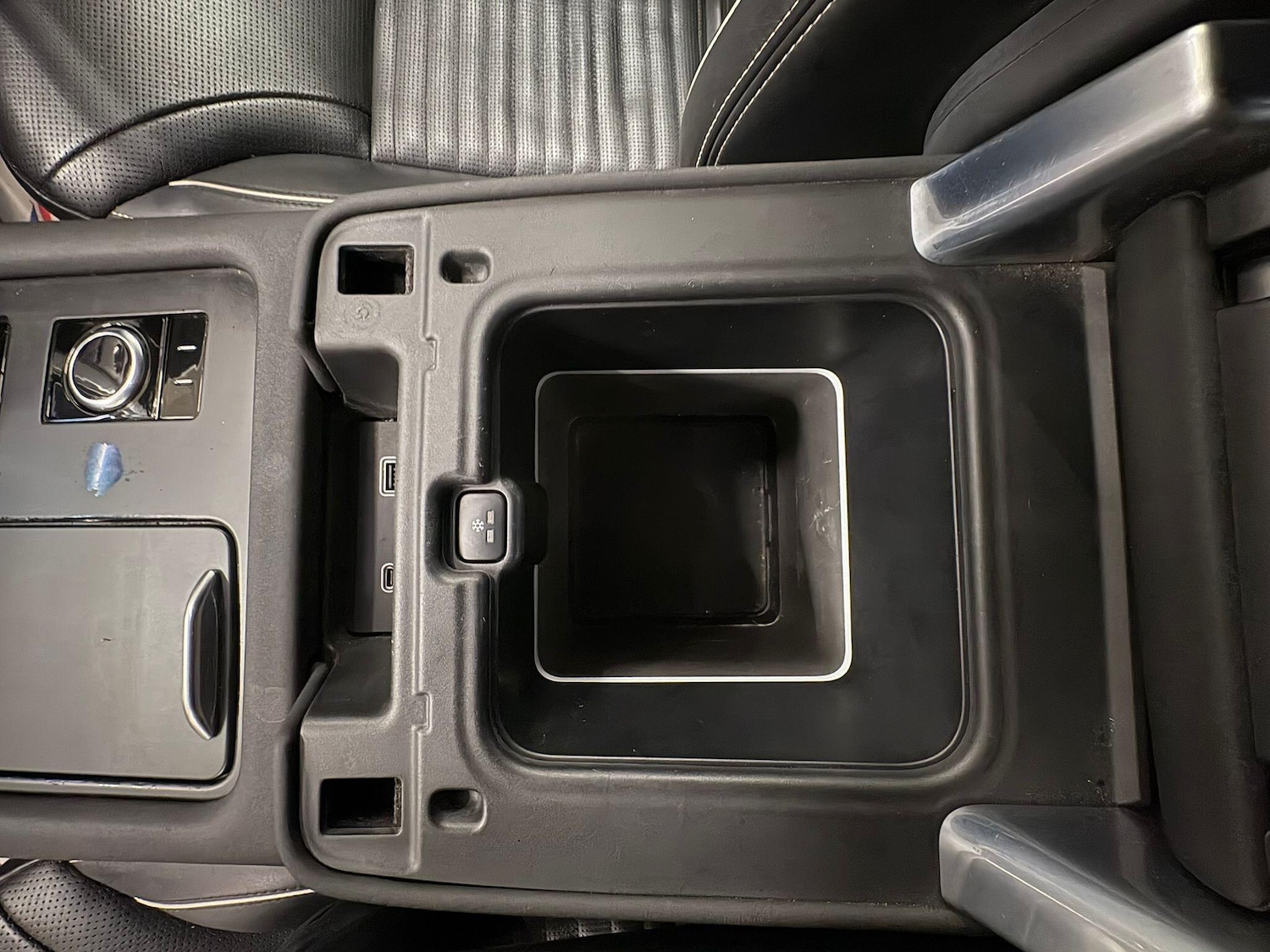 Used Land Rover Discovery 2021 for sale - 77202826: Photo 17