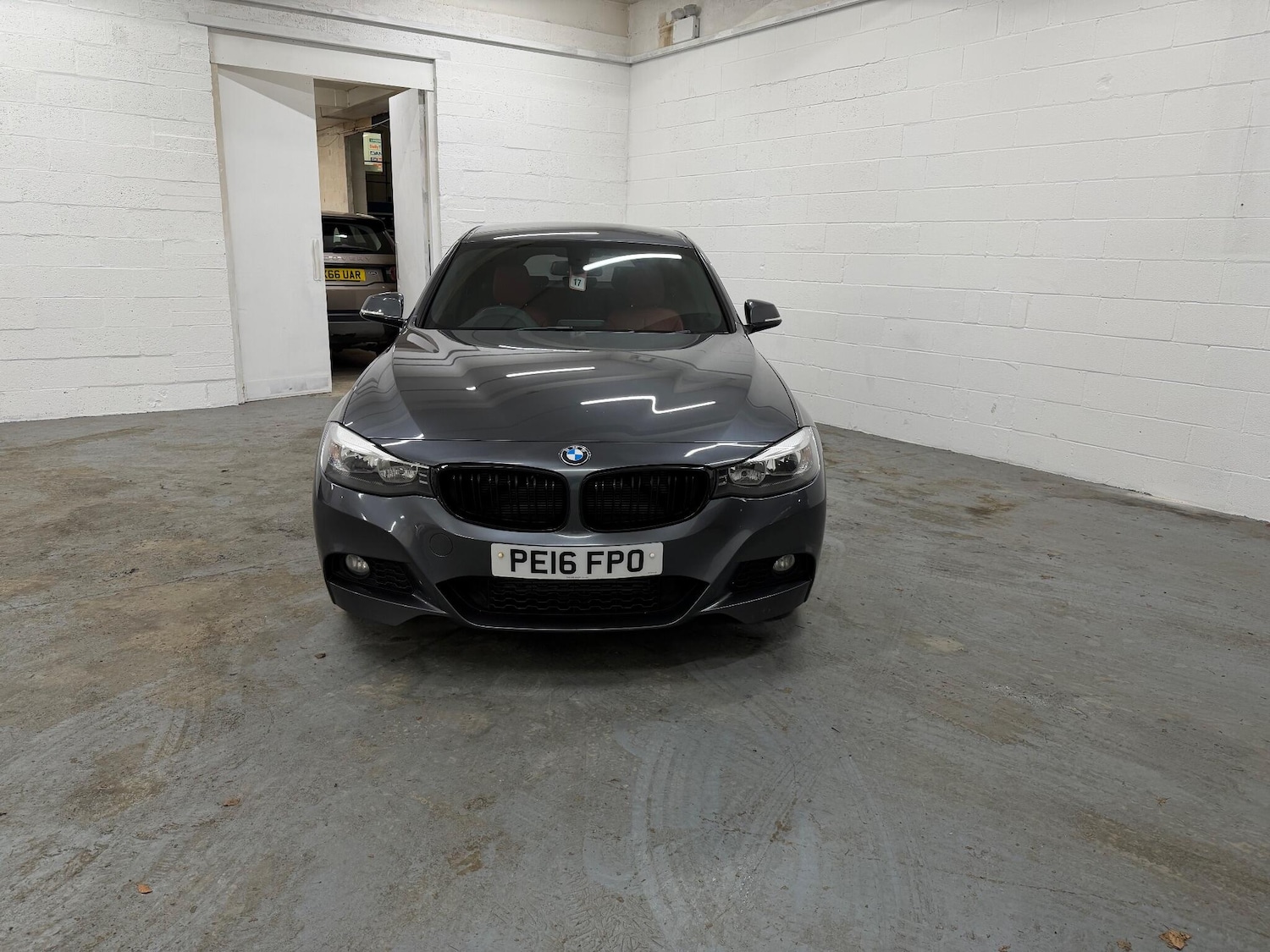 Used BMW 3 Series 2016 for sale - 76865517: Photo 3