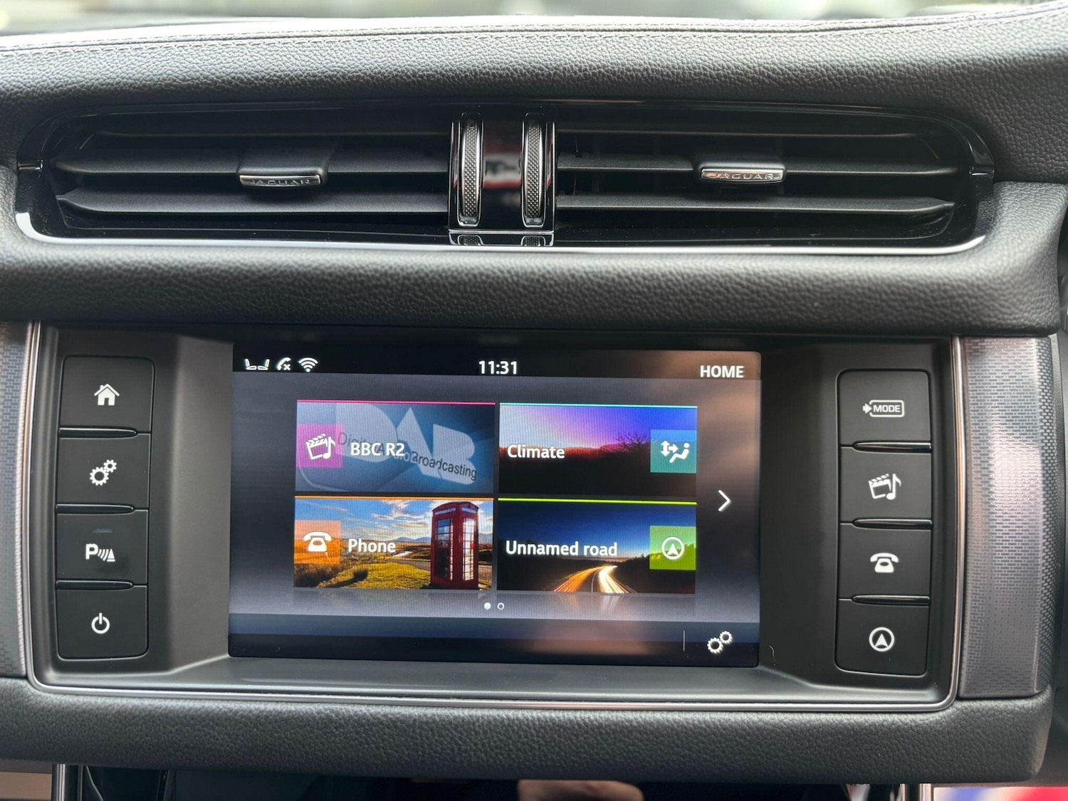 Used Jaguar XF 2017 for sale - 77074499: Photo 23