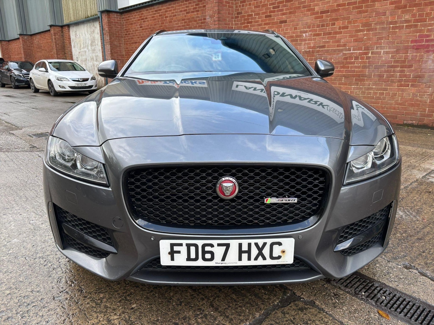 Used Jaguar XF 2017 for sale - 77074499: Photo 4