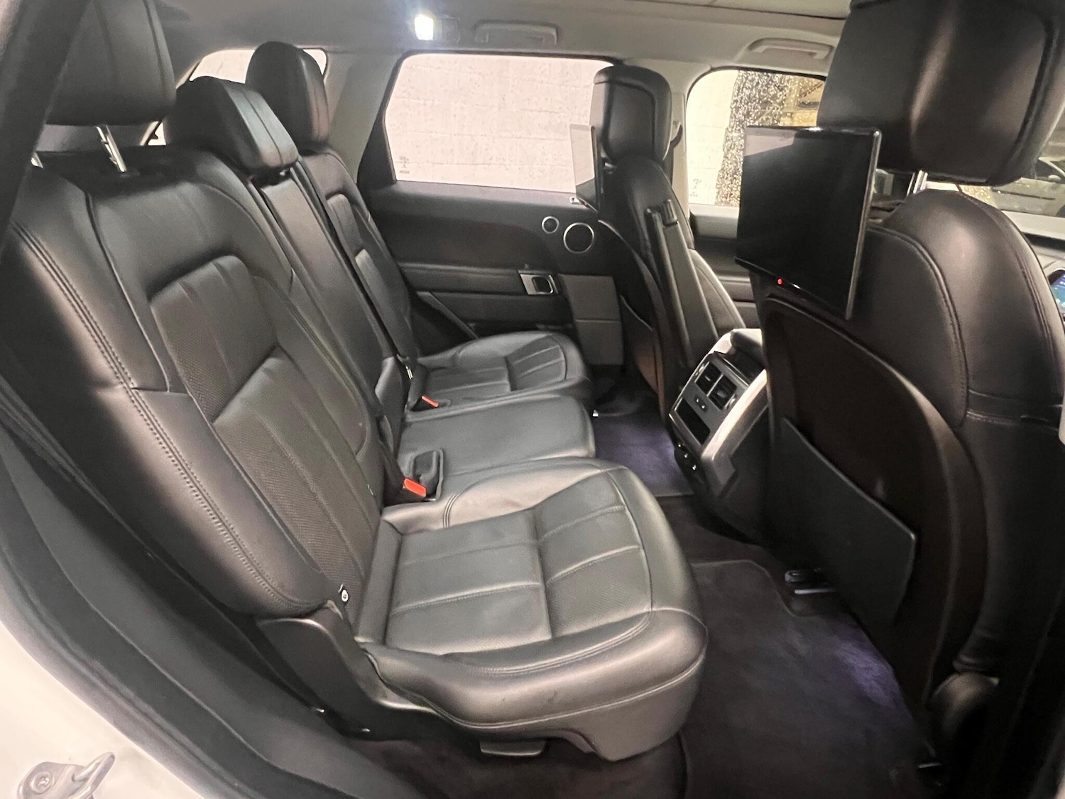 Used Land Rover Range Rover Sport 2018 for sale - 77202809: Photo 16