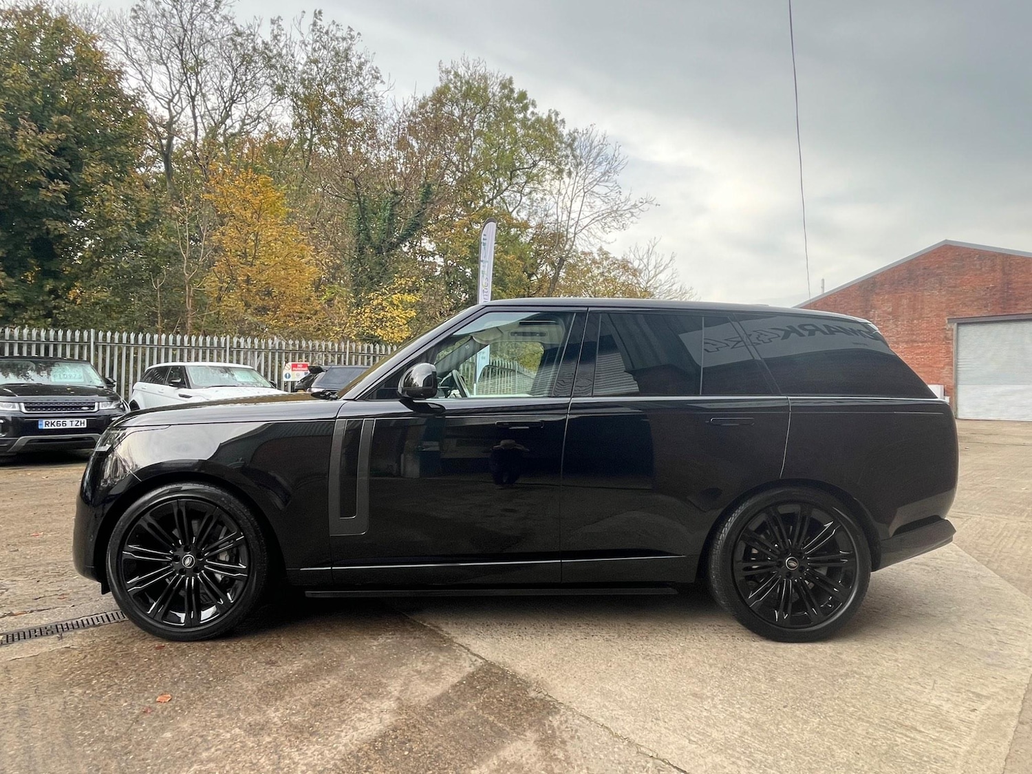 Used Land Rover Range Rover 2022 for sale - 76585474: Photo 100