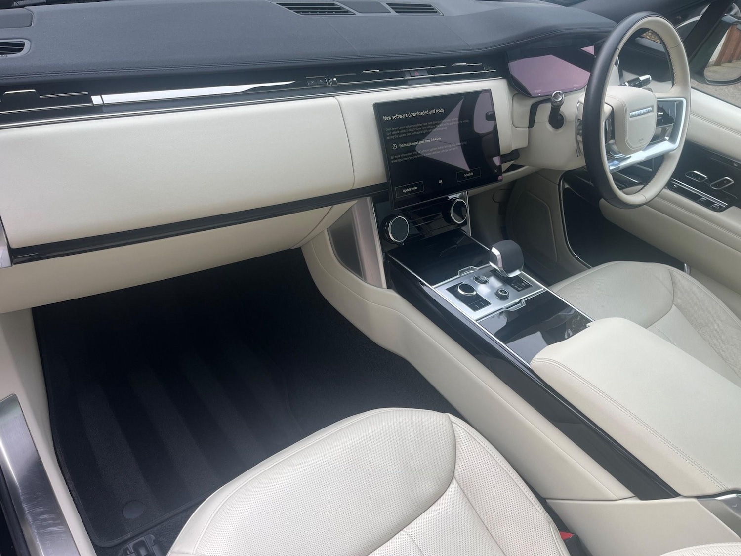 Used Land Rover Range Rover 2022 for sale - 76585474: Photo 2