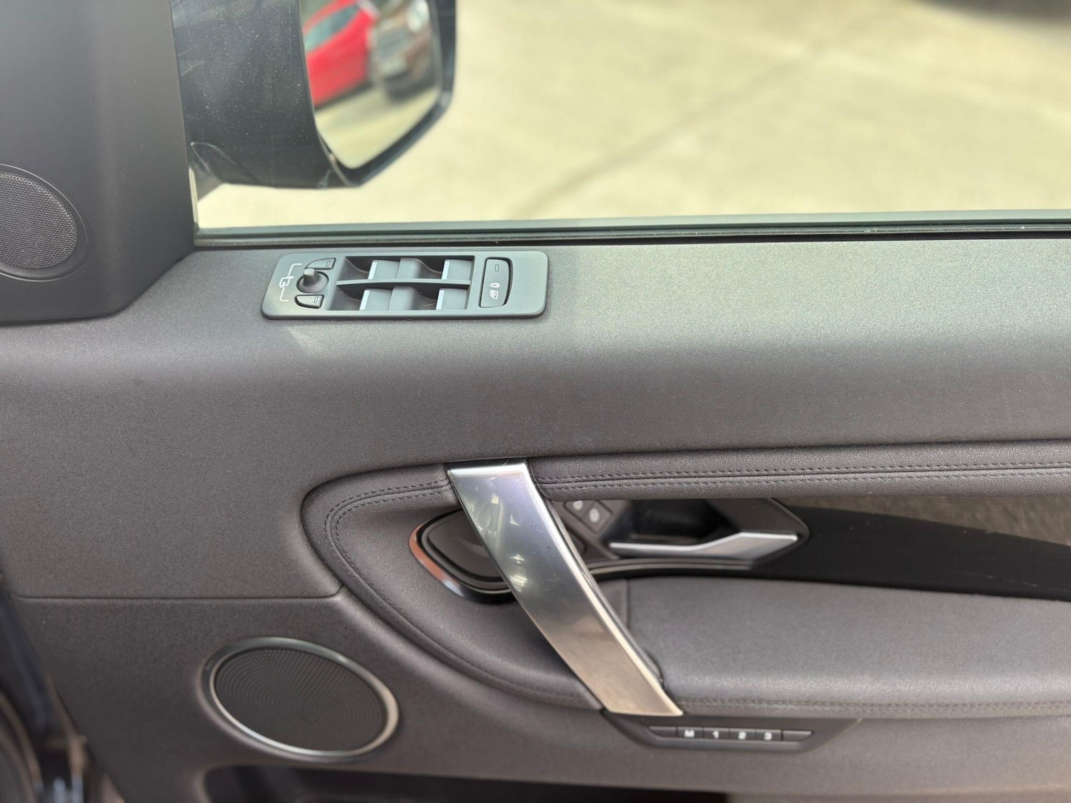 Used Land Rover Discovery Sport 2019 for sale - 77315130: Photo 15