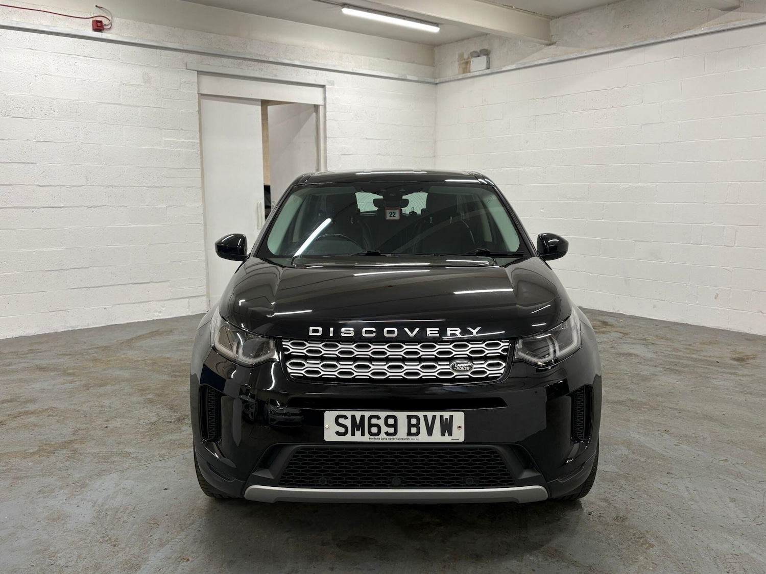 Used Land Rover Discovery Sport 2019 for sale - 77315130: Photo 2