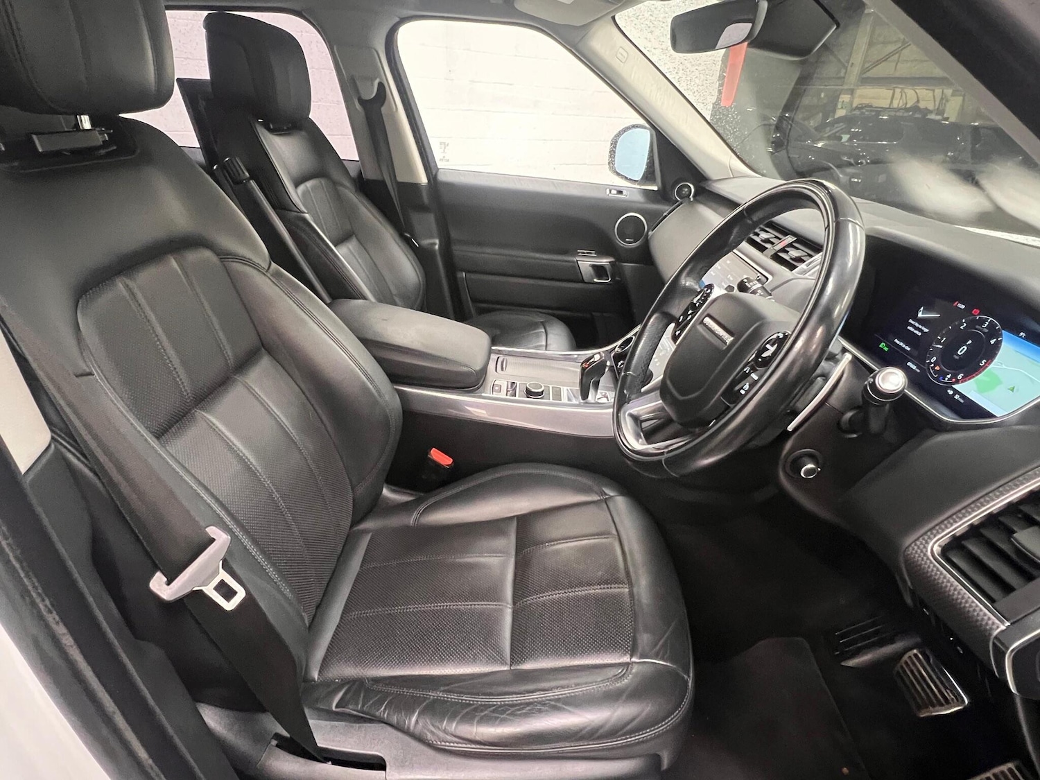 Used Land Rover Range Rover Sport 2018 for sale - 76953092: Photo 14