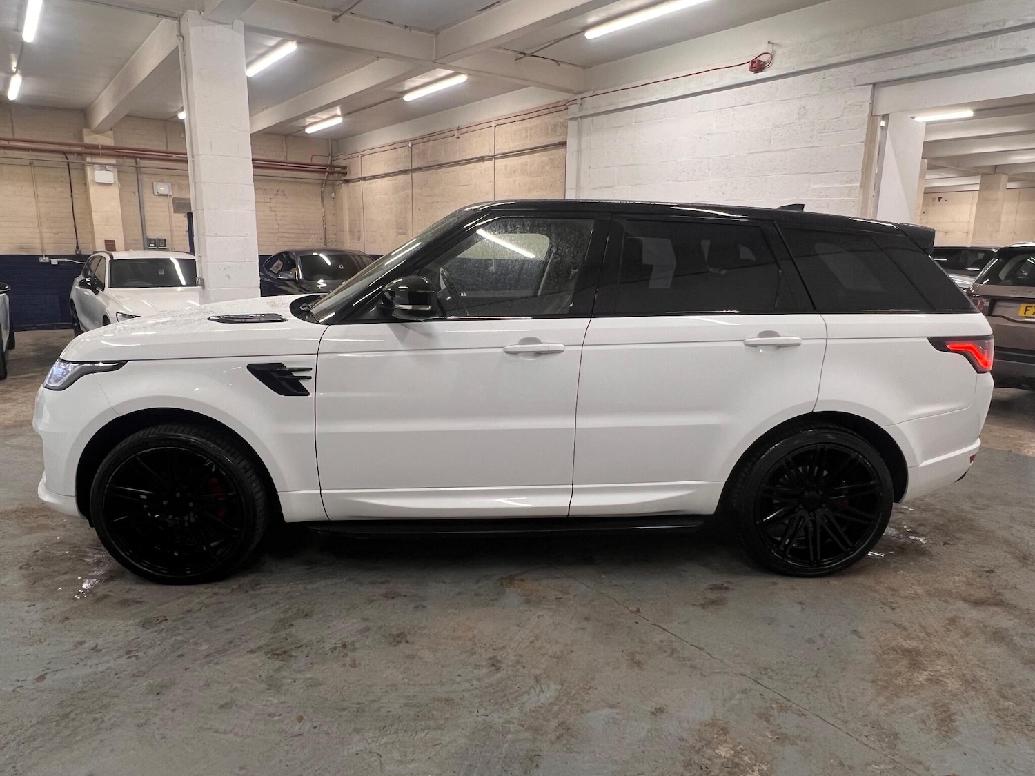 Used Land Rover Range Rover Sport 2018 for sale - 76953092: Photo 7
