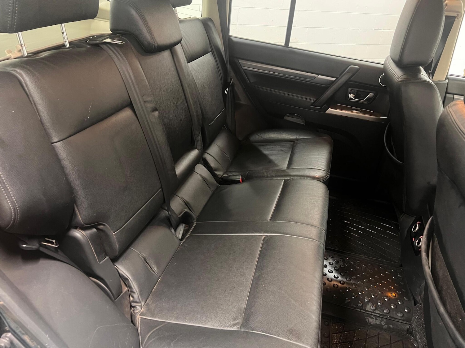 Used Mitsubishi Shogun 2017 for sale - 76801350: Photo 17