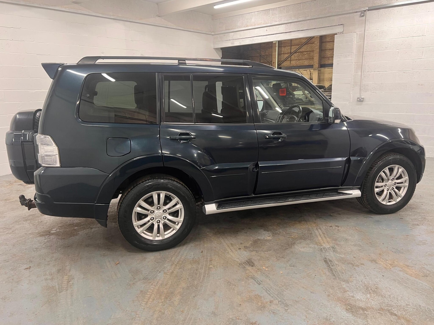 Used Mitsubishi Shogun 2017 for sale - 76801350: Photo 18