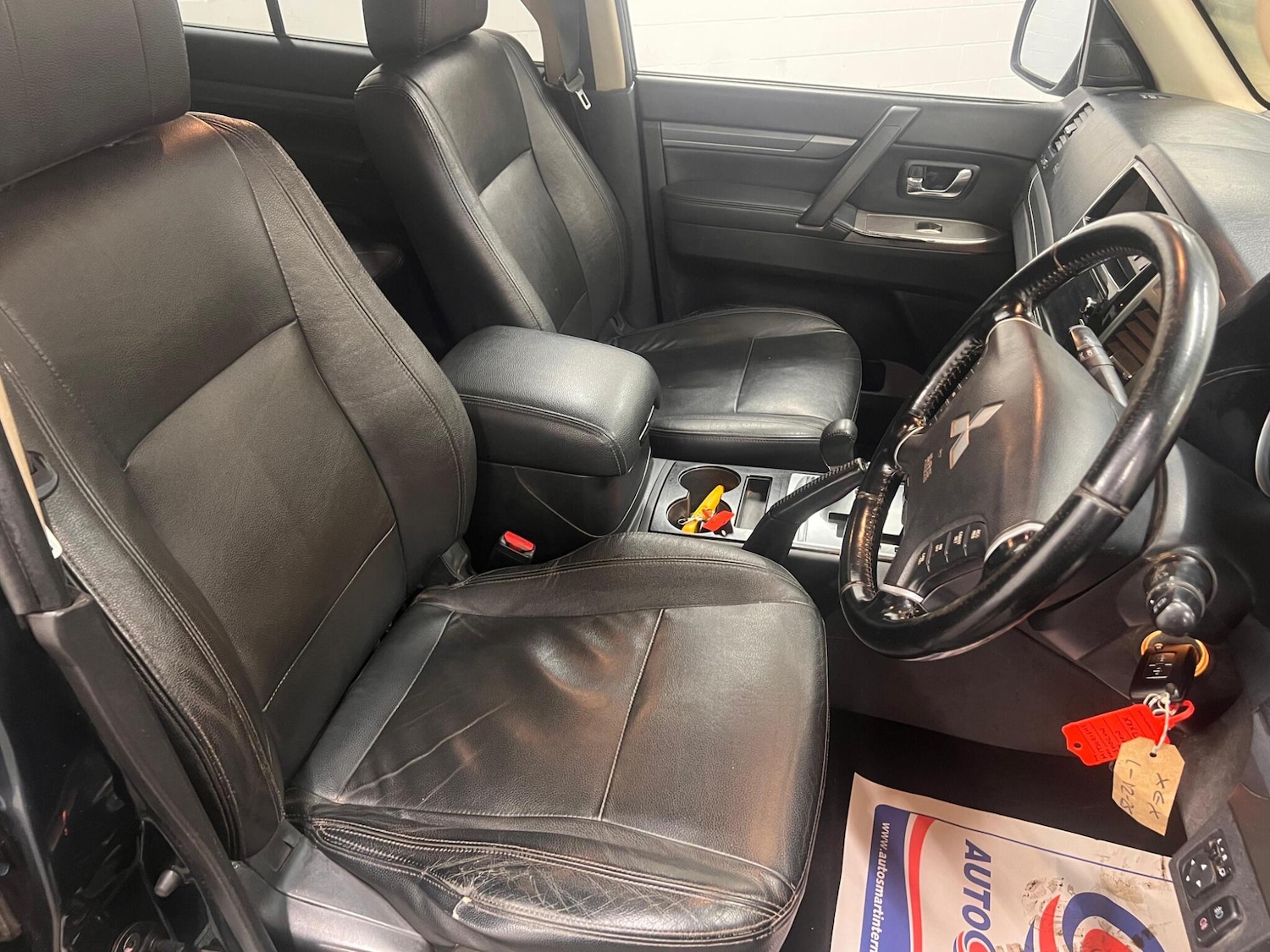 Used Mitsubishi Shogun 2017 for sale - 76801350: Photo 6