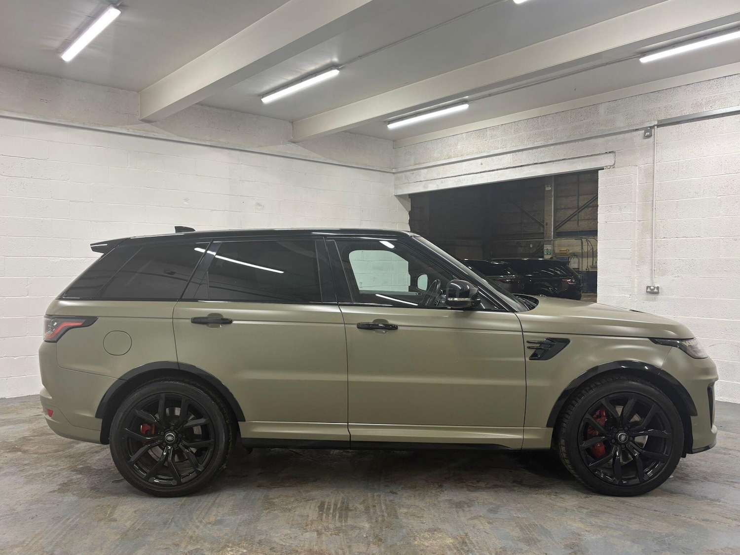 Used Land Rover Range Rover Sport 2018 for sale - 76521712: Photo 10