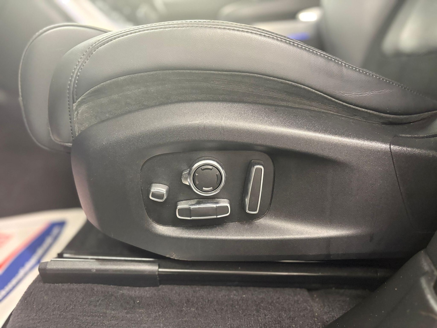 Used Land Rover Range Rover Sport 2018 for sale - 76521712: Photo 30