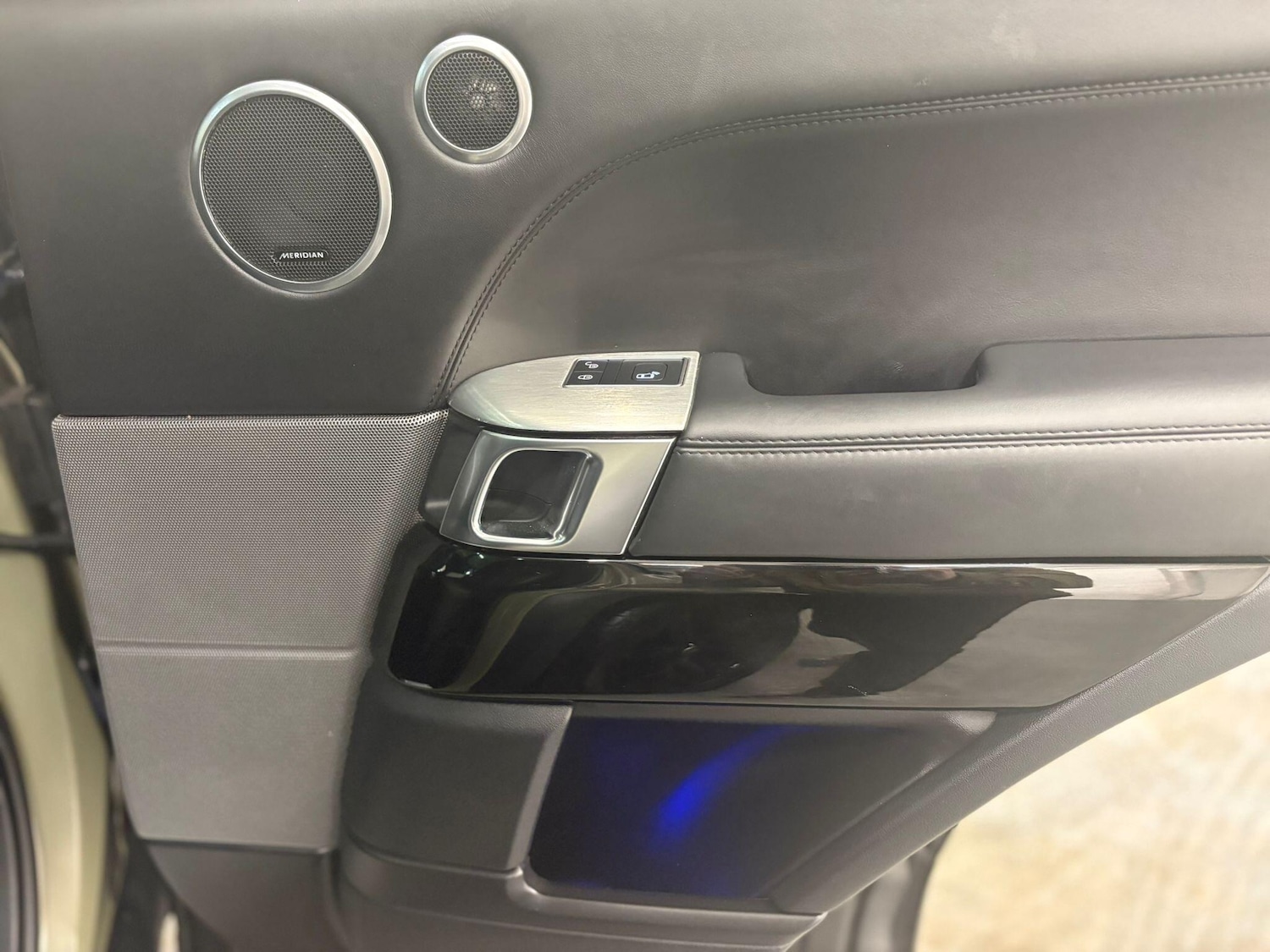 Used Land Rover Range Rover Sport 2018 for sale - 76521712: Photo 34