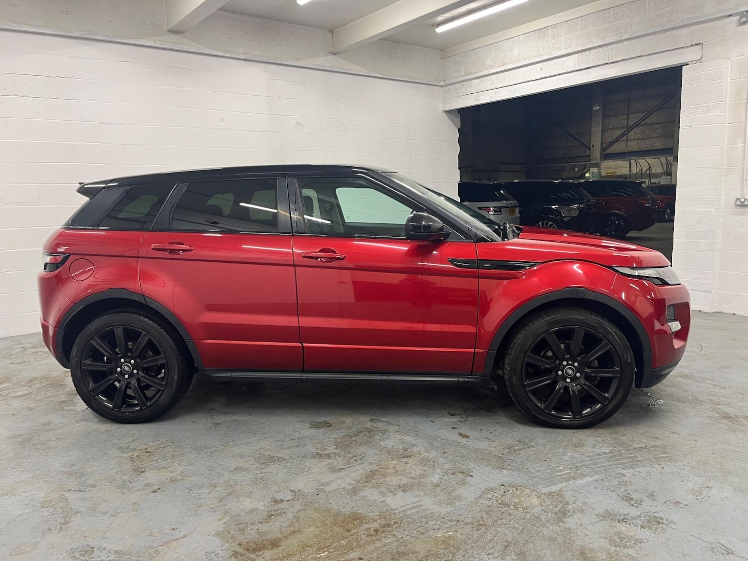 Used Land Rover Range Rover Evoque 2013 for sale - 76166619: Photo 2