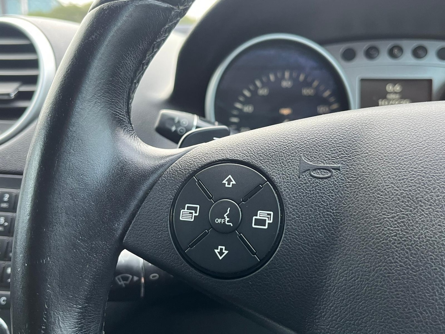 Used Mercedes-Benz M Class for sale - 77753208: Photo 30