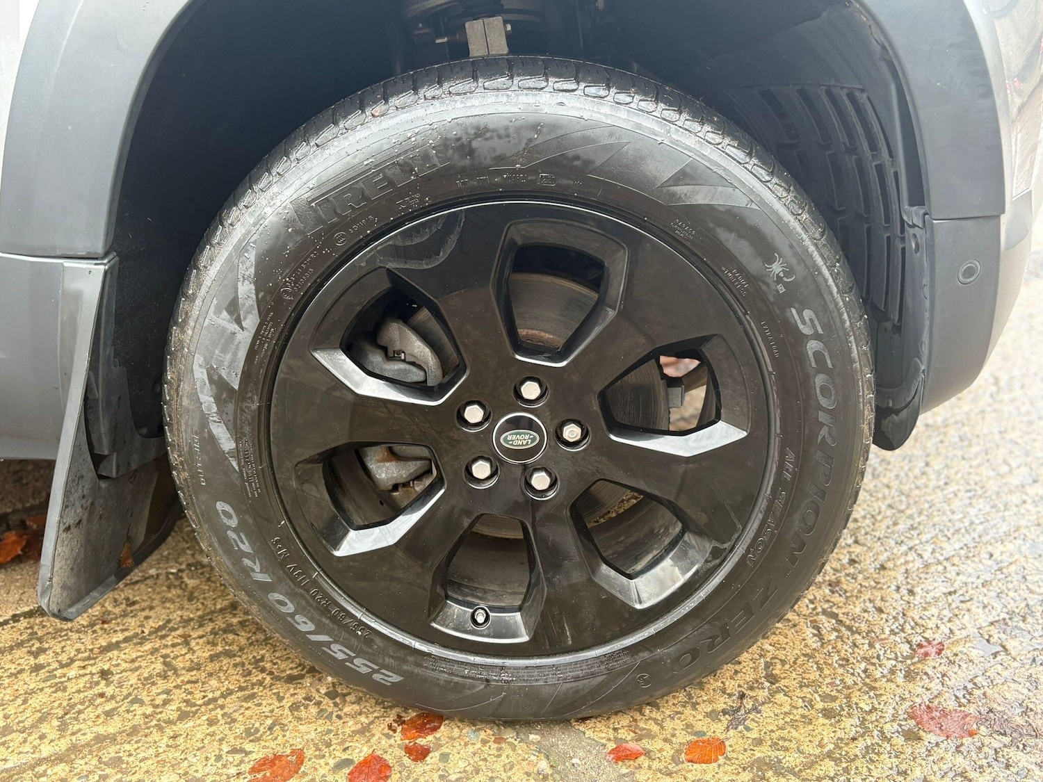 Used Land Rover Defender 110 2020 for sale - 76561587: Photo 46