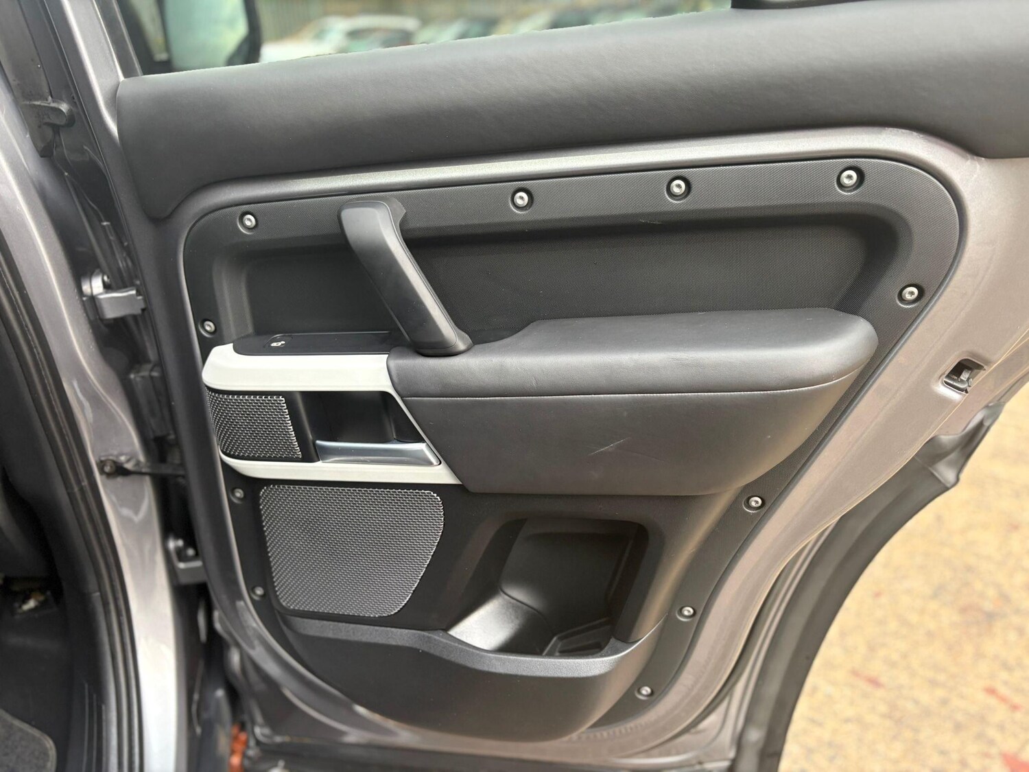 Used Land Rover Defender 110 2020 for sale - 76561587: Photo 60