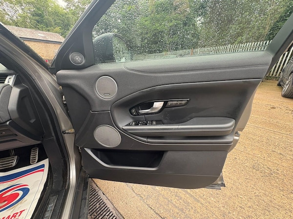 Used Land Rover Range Rover Evoque 2017 for sale - 75696533: Photo 8