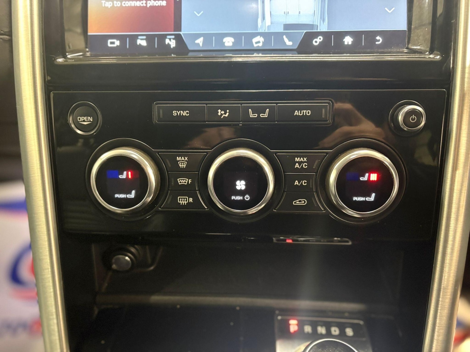 Used Land Rover Discovery 2018 for sale - 77203244: Photo 28