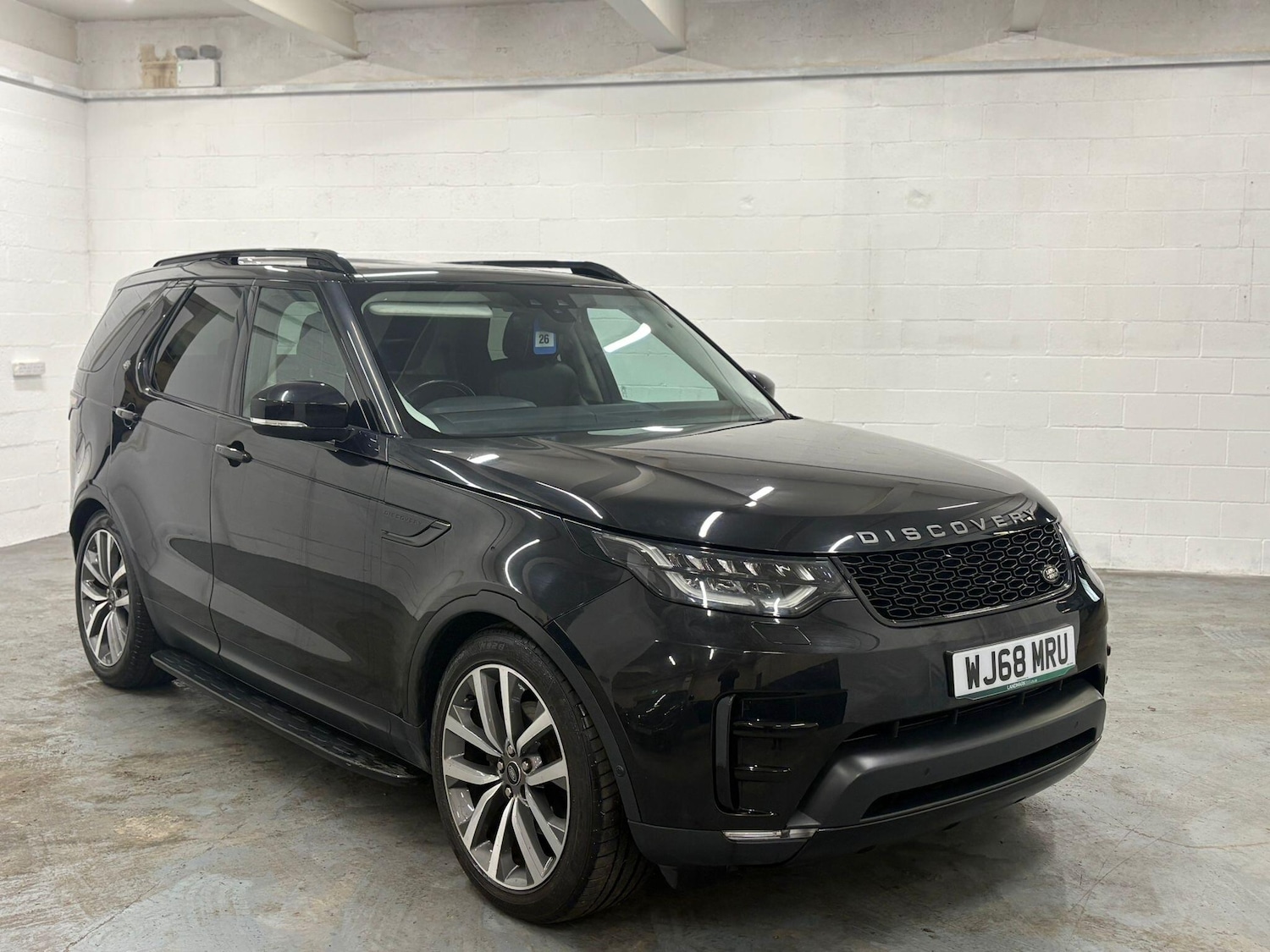 Used Land Rover Discovery 2018 for sale - 77203244: Photo 6
