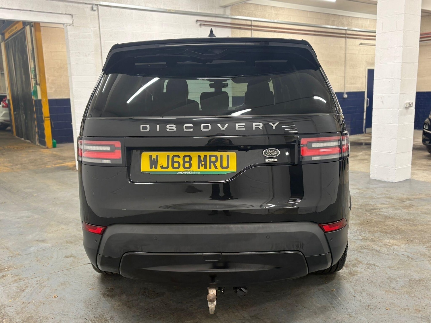 Used Land Rover Discovery 2018 for sale - 77203244: Photo 8