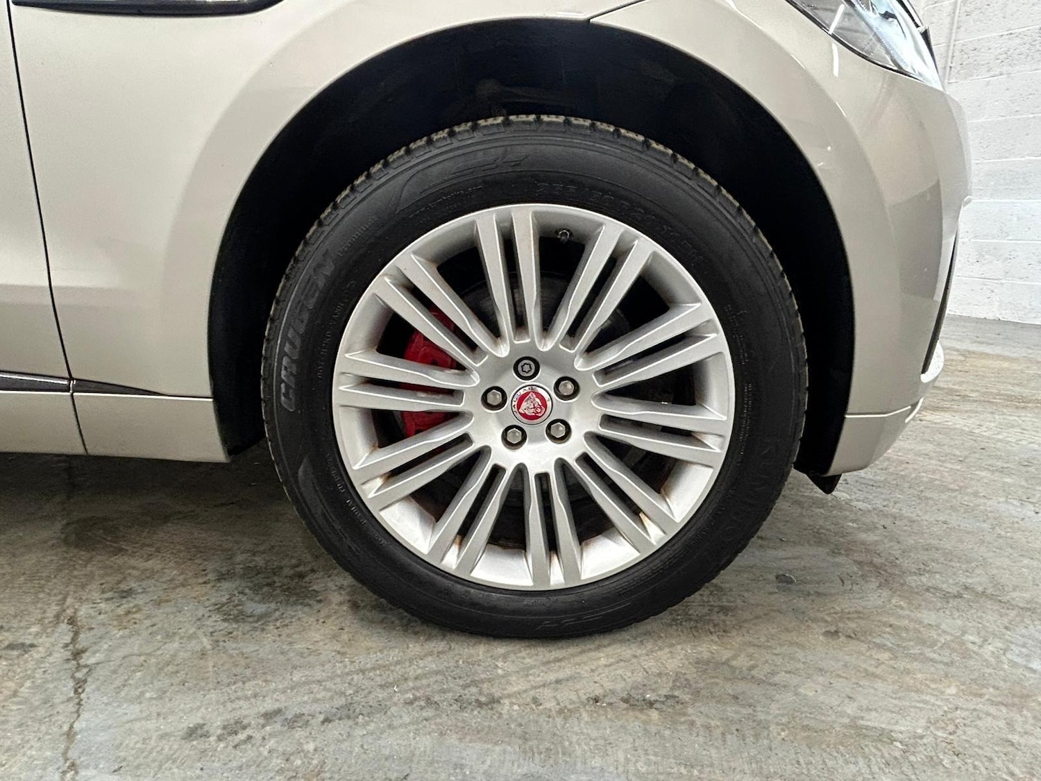 Used Jaguar F-Pace 2016 for sale - 77202577: Photo 16