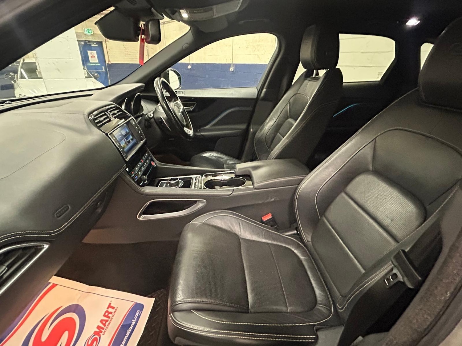 Used Jaguar F-Pace 2016 for sale - 77202577: Photo 18